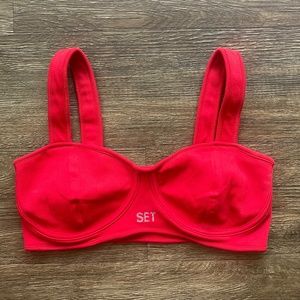 SET ACTIVE sports bra